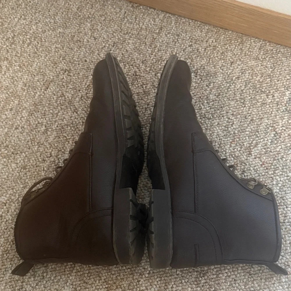 Men's Brown Leather Lace-Up Boots